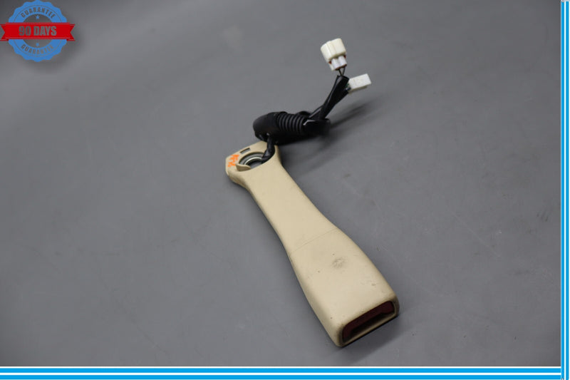 Load image into Gallery viewer, 07-12 Lexus LS460 LS460L Right Passenger Side Seat Belt Buckle Black Oem
