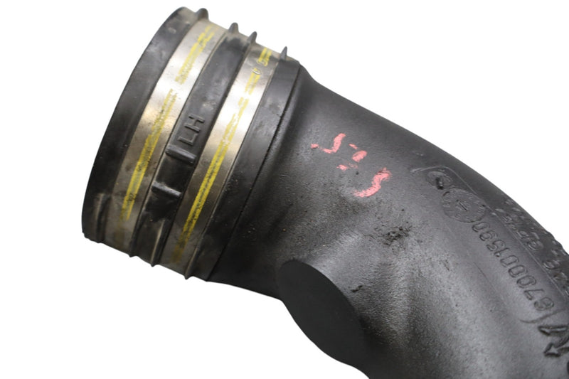 Load image into Gallery viewer, 14-17 Maserati Ghibli Right Turbo Intercooler Hose Air Duct Tube 670001590 Oem
