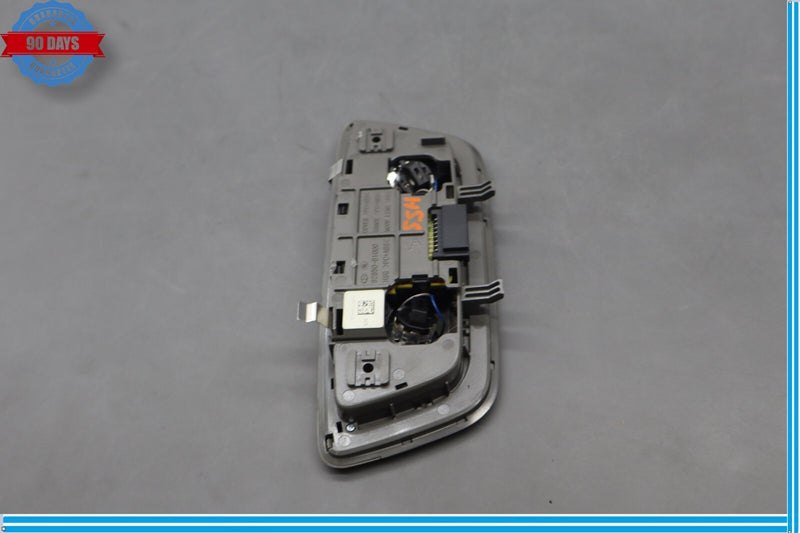 Load image into Gallery viewer, 15-17 Hyundai Genesis Rear Interior Roof Overhead Dome Light Lamp 92850B1000 Oem
