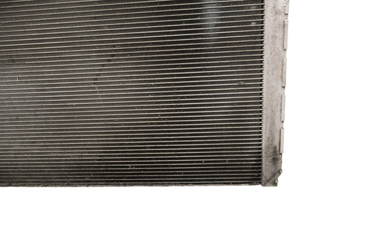 09-15 BMW 750i 750Li xDrive Engine Cooling Cooler Radiator Assembly Oem