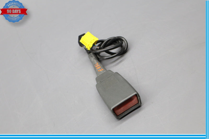 Load image into Gallery viewer, 03-06 Mercedes R230 SL500 SL600 Left Driver Side Seat Belt Buckle Beige Oem
