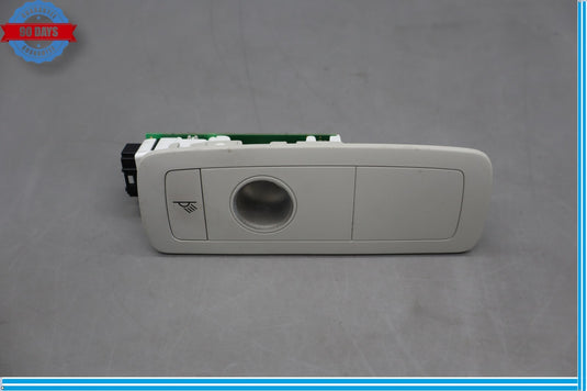 11-14 Volkswagen VW Touareg Rear Left Driver Side Interior Dome Light Oem