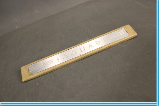 09-15 Jaguar X250 XF XFR Front Right Door Scuff Tread Plate 8X2313201AF Oem