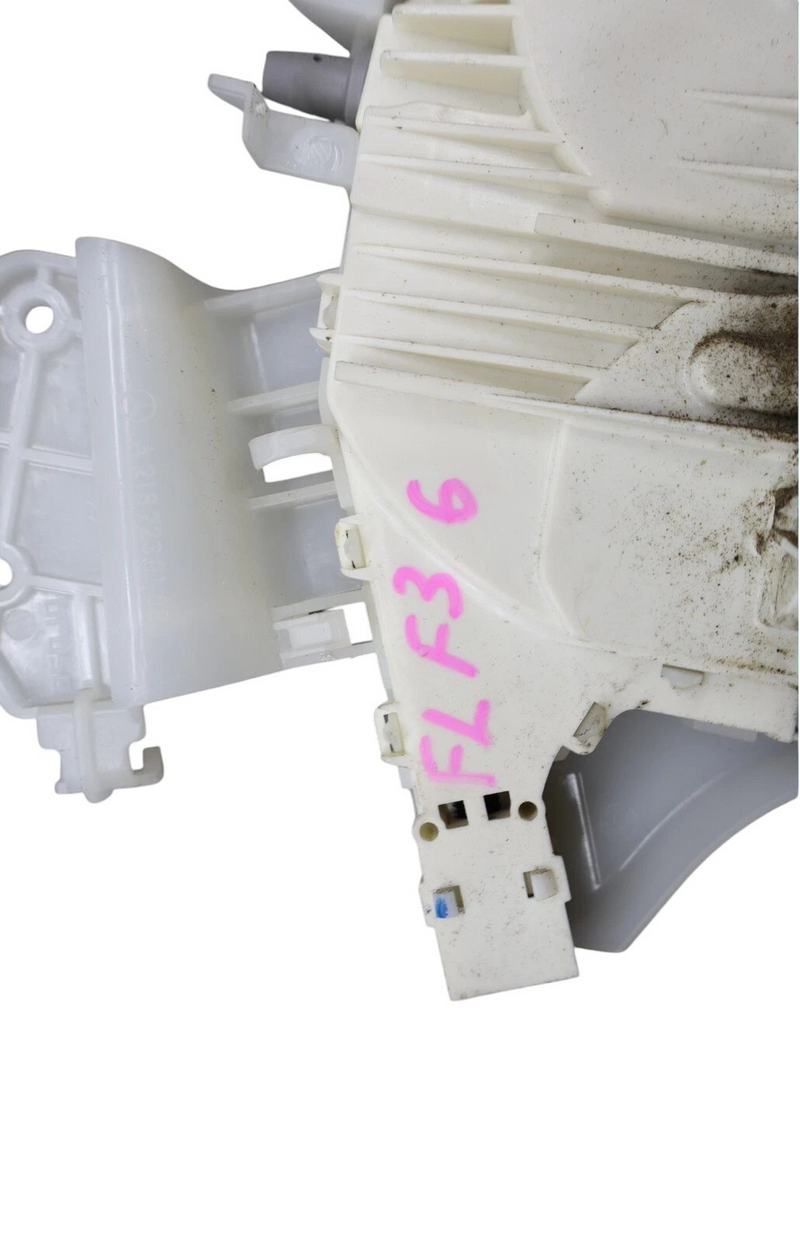Load image into Gallery viewer, 12-18 Mercedes W218 CLS550 Front Left Driver Side Door Lock Latch Actuator Oem
