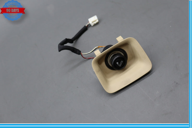 Load image into Gallery viewer, 07-12 Lexus LS460 LS460L Rear Center Console Power Outlet w/ Bezel Trim Oem
