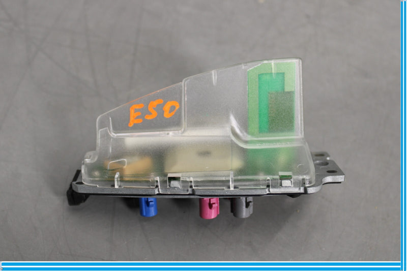 Load image into Gallery viewer, 12-16 BMW F30 328i 335i Upper Rood Shark Fin Antenna Module Oem

