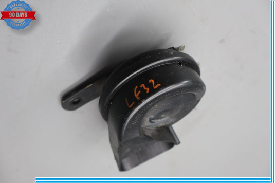 97-09 Mercedes W209 CLK550 C350 Left Side High Tone Note Signal Horn Oem