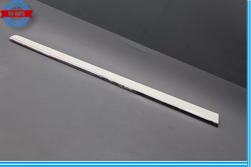 Load image into Gallery viewer, 06-12 Mercedes W164 ML500 GL550 Front Right Passenger Side Door Molding Trim Oem
