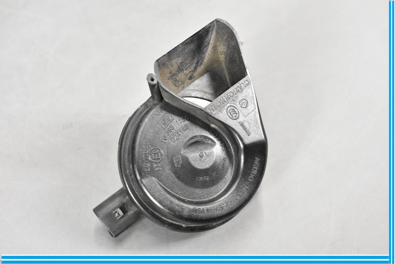 Load image into Gallery viewer, 09-16 Audi A4 Front Left Horn Low Tone Frequency 8T0951223A Oem
