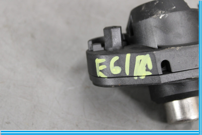 Load image into Gallery viewer, 09-15 BMW 750Li F01 F02 Trunk Deck Lid Lock Cylinder Oem
