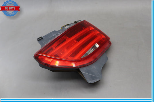 11-13 BMW F10 535i GT xDriver Right Passenger Side Inner Tail Light Lamp Oem