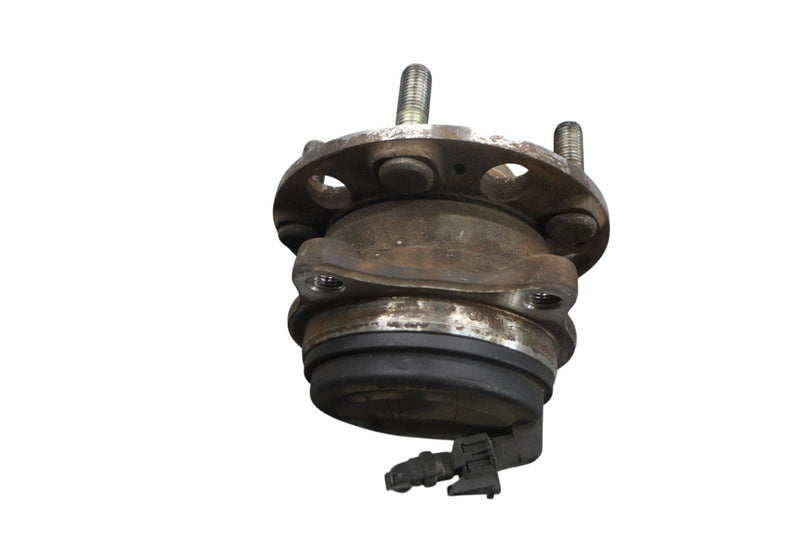 Load image into Gallery viewer, 15-20 Hyundai Genesis G80 Front Right Side Wheel Hub Bearing Assembly Oem
