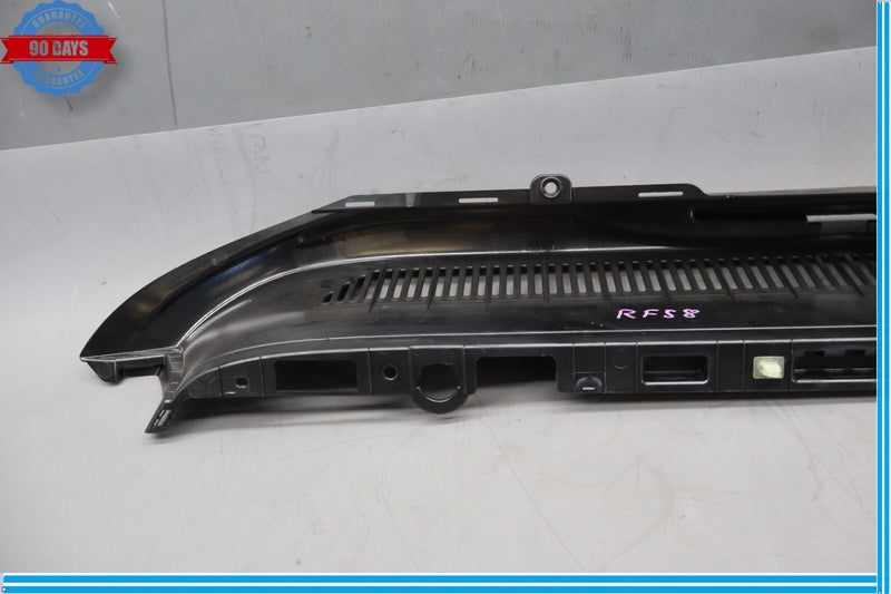 Load image into Gallery viewer, 08-14 BMW X5 X6 E70 Rear Right Passenger Side Trunk Curtain Guide Rail Oem
