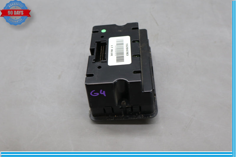 Load image into Gallery viewer, 03-07 Hummer H2 Center Console Rear Radio Audio Control Jack Switch Oem
