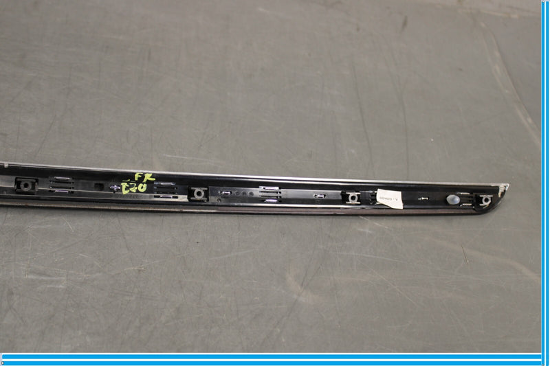 Load image into Gallery viewer, 07-09 Mercedes S550 CL550 W221 Front Right Side Door Panel Bezel Trim Oem
