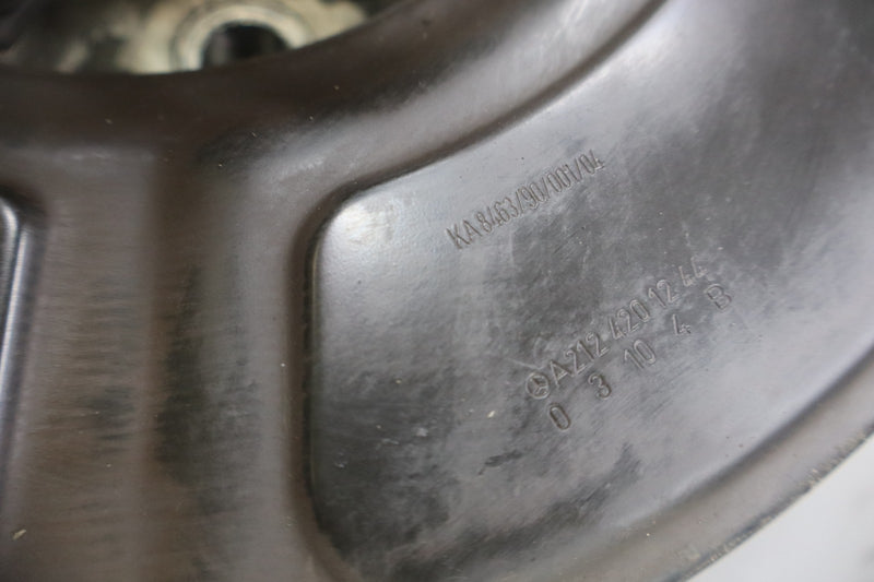 Load image into Gallery viewer, 08-20 Mercedes W204 C300 E350 Front Right Passenger Side Spindle Knuckle Hub Oem
