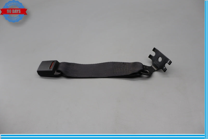 Load image into Gallery viewer, 14-17 Maserati Ghibli Rear Left Side Center Seat Belt Seatbelt Buckle Oem
