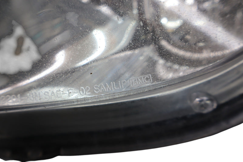 Load image into Gallery viewer, 11-13 Hyundai Equus GLS Front Left Driver Side Side Fog Light Foglight Lamp Oem
