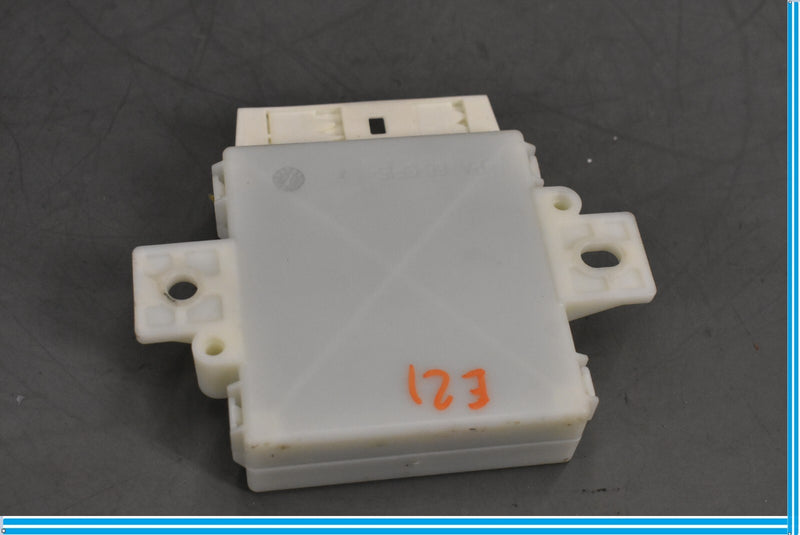 Load image into Gallery viewer, 13-16 Mercedes GL340 GL450 GL550 ML350 ML550 Park Assist Control Module Oem
