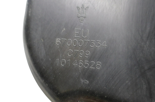 14-22 Maserati Quattroporte Front Bumper Radiator Air Duct Black 670007332 Oem