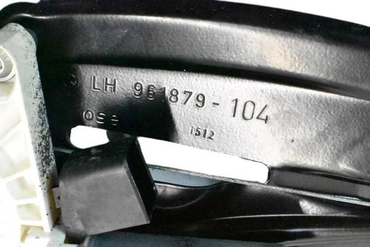 Load image into Gallery viewer, 11-17 Mercedes W207 E550 E350 Rear Left Driver Side Window Regulator W/Motor Oem
