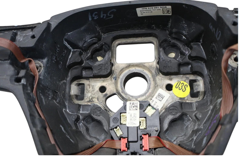 Load image into Gallery viewer, 11-17 Volkswagen VW Touareg Front Steering Wheel Assembly Leather 7P6419091 OEM
