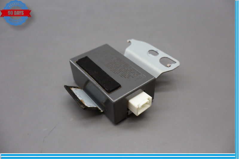 Load image into Gallery viewer, 07-12 Lexus LS460 LS460L TPMS Tire Pressure Monitor Receiver 89760-50010 Oem
