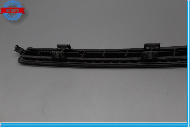 Load image into Gallery viewer, 10-15 Porsche Panamera 970 Right Dash Defrost Vent Grille Grille Trim Panel Oem
