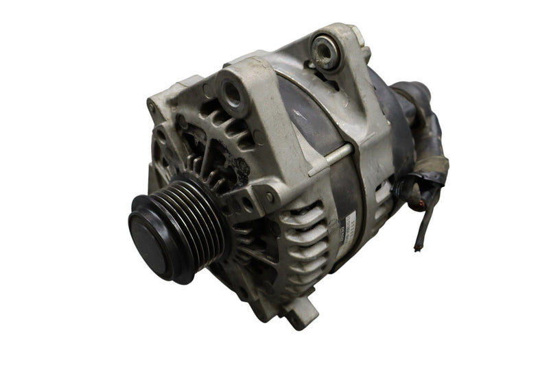 Load image into Gallery viewer, 09-17 Hyundai Equus Genesis G80 Alternator Generator Assembly 373003F020 Oem
