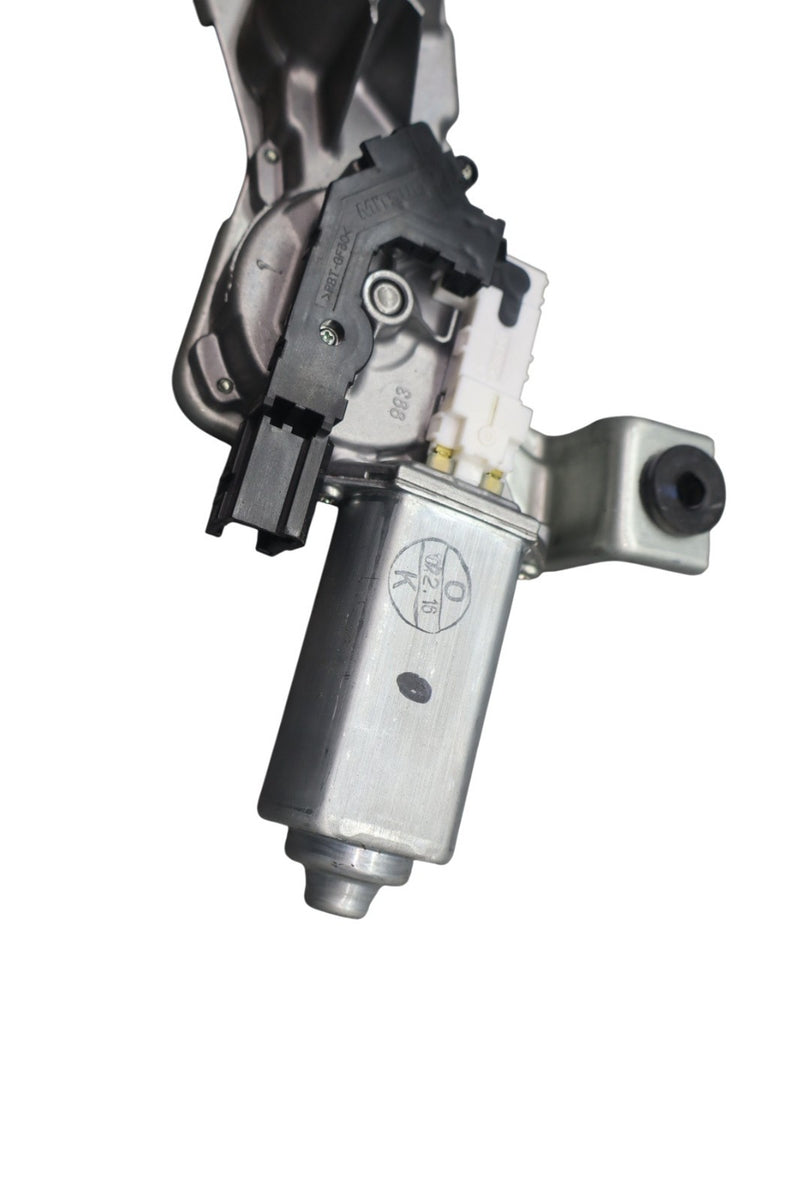 Load image into Gallery viewer, 06-11 Land Rover Range Rover Rear Wiper Motor CW8AB34993581 Oem
