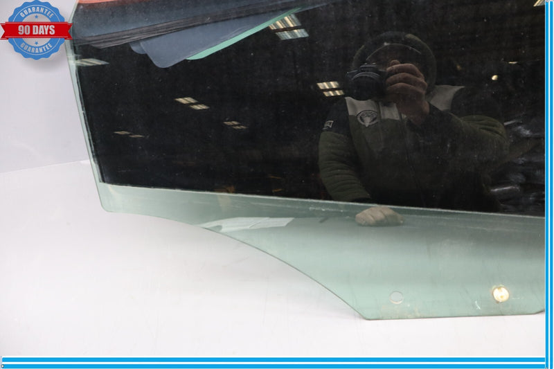 Load image into Gallery viewer, 12-18 Audi A6 A6 Quattro Rear Right Passenger Side Door Window Auto Glass Oem
