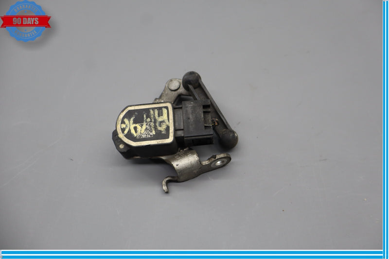 Load image into Gallery viewer, 09-15 BMW 740i 740Li 750i Front or Rear Suspension Ride Height Sensor Oem
