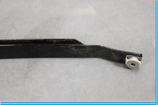 10-16 Mercedes E350 E550 Rear Left Driver Quarter Glass Division Bar Molding Oem
