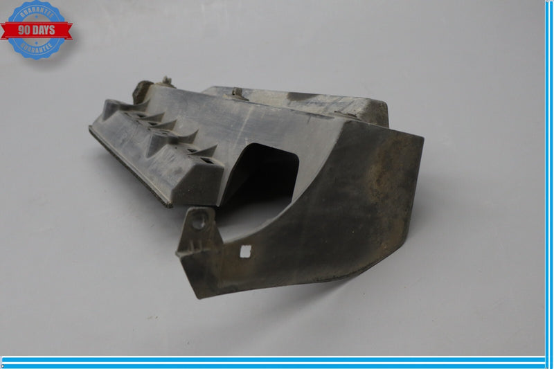 Load image into Gallery viewer, 07-09 Lexus LS460 Rear Right Lower Bumper Retainer Bracket 52565-50050 Oem
