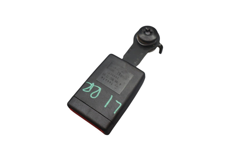 Load image into Gallery viewer, 07-19 Mercedes GLS550 GL450 Rear 3rd Row Right Seat Belt Seatbelt Buckle Oem
