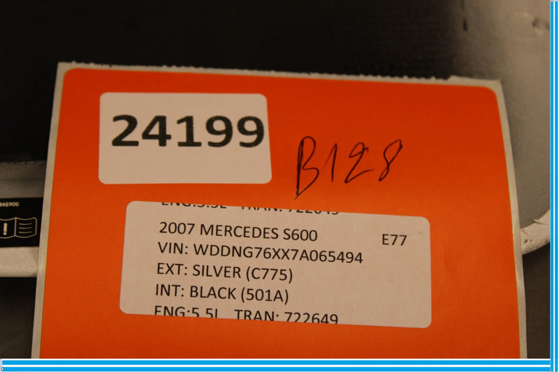 Load image into Gallery viewer, 07-13 Mercedes S550 S400 S600 Fuel Door Lid Gas Tank Cover Silver Oem
