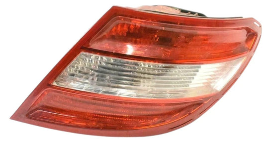 08-11 Mercedes W204 C300 C350 Rear Right Side Tail Light Lamp A2048200264 Oem