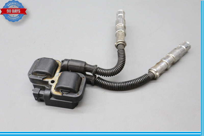 Load image into Gallery viewer, 03-06 Mercedes R230 SL500 Engine Ignition Coil Pack A0001587803 Oem

