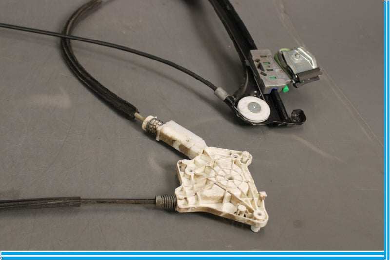 Load image into Gallery viewer, 05-11 Mercedes SLK280 SLK300 Front Left Side Window Regulator Oem
