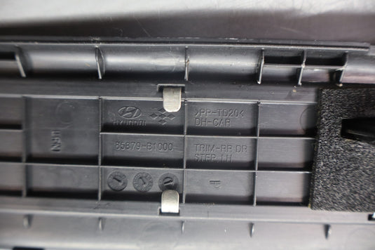 15-20 Hyundai Genesis Rear Left Side Door Sill Scuff Cover Panel Trim Oem