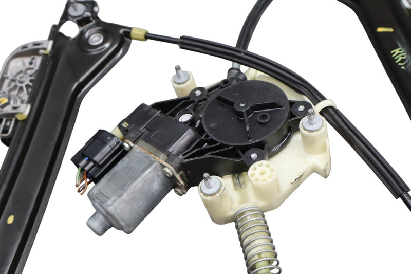 Load image into Gallery viewer, 14-17 Maserati Ghibli Rear Right Door Window Regulator Motor 670030022 Oem
