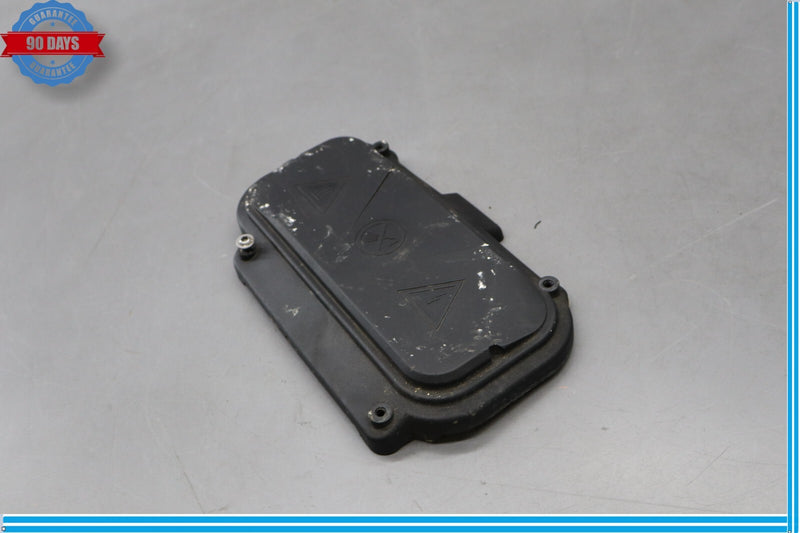 Load image into Gallery viewer, 09-15 BMW 750i F01 F02 Upper Engine Control Module ECU Box Cover Oem
