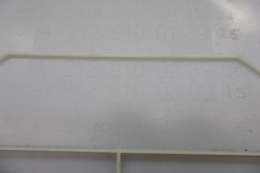 12-18 Mercedes CLS400 CLS550 Front Left/Right Side Seat Back Cover Panel Oem