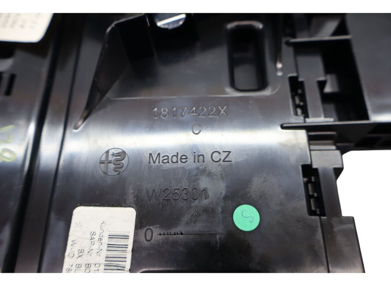 Load image into Gallery viewer, 17-22 Alfa Romeo Giulia Front Center Console Lid Cup Holder 50538379 Oem

