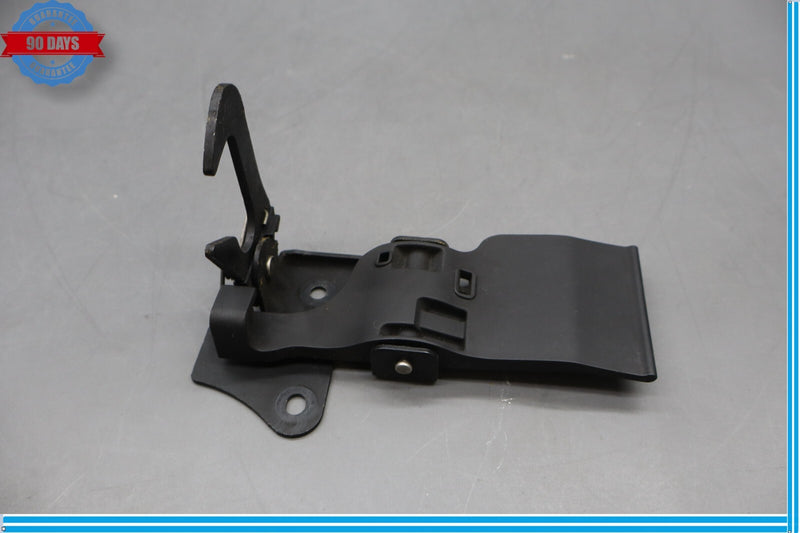 Load image into Gallery viewer, 11-18 Audi A8 Quattro S8 Engine Lid Bonnet Hood Catch Hook Lock Latch Unit Oem
