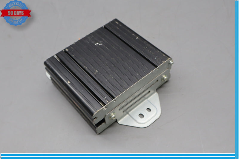 Load image into Gallery viewer, 06-13 Mercedes GL450 GL550 X164 Power Inverter Module 2049820020 Oem
