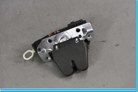 14-18 Mercedes W117 CLA250 Rear Trunk Lid Lock Latch Actuator Mechanism Oem