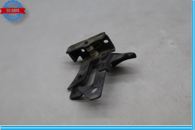 Load image into Gallery viewer, 08-14 Mercedes C250 C350 W204 Hood Bonnet Safety Catch Latch Lock Oem
