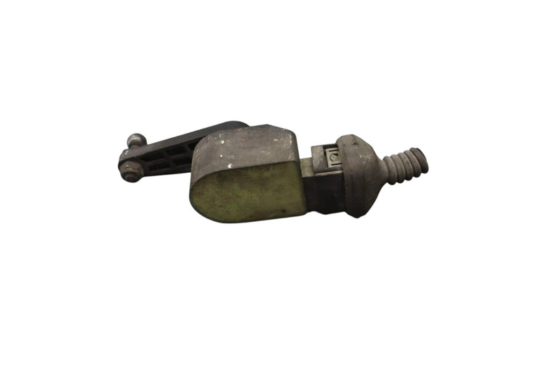 Load image into Gallery viewer, 03-12 Bentley Continental Front Left Side Suspension Level Height Sensor OEM
