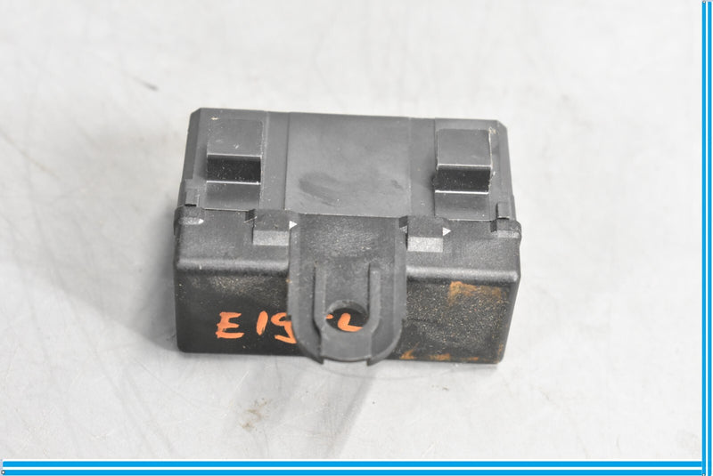 Load image into Gallery viewer, 06-10 Volvo C70 Front Left Driver Side Seat Heater Control Computer Module Oem
